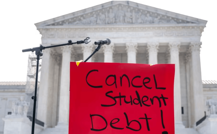 Corte Suprema echa abajo plan de Biden de anular deudas de préstamos&nbsp;estudiantiles