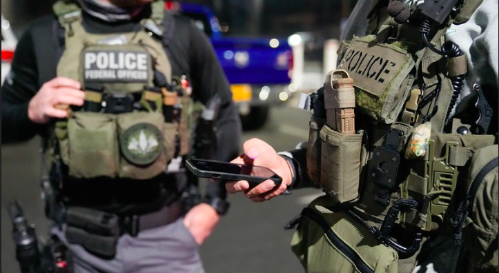 ICE arresta a un centenar de personas indocumentadas en Kentucky