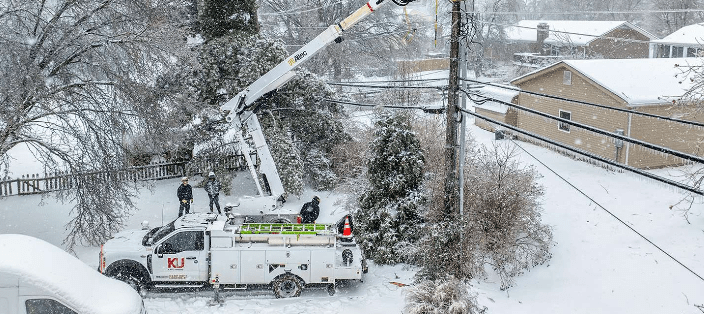 La compañía eléctrica pide reducir el uso de este suministro